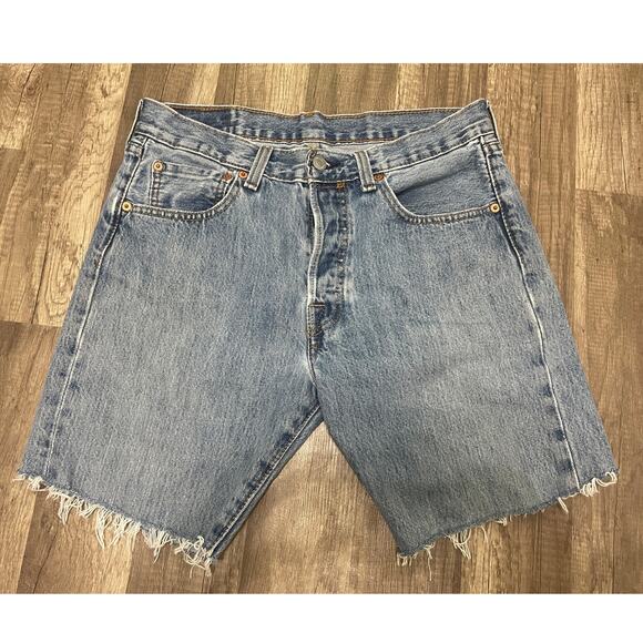 Levi’s 501 Button-Fly Cutoff Jorts – Size W31 / L30 - Picture 2 of 10